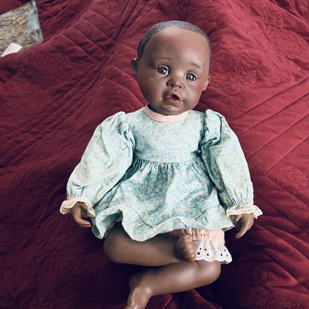 Vintage Yolanda Bello Porcelain Cloth Baby Doll 5412E Floral Dress Limited Girl